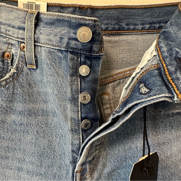 LEVIS Women's 501 High Rise Distressed Skinny Jeans - Picture 3 of 12